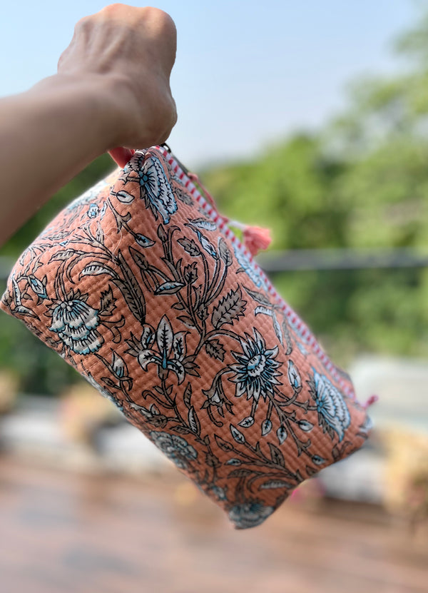 Nandi make up pouch